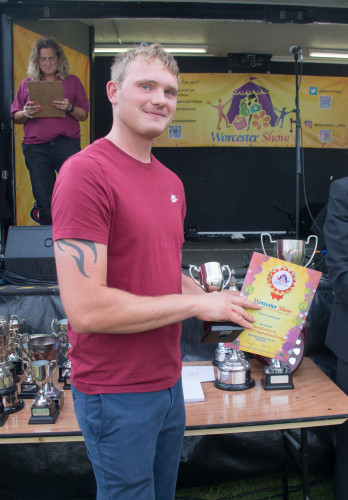 NOVICE Vegetables & Fruit Section Winner - Daividas Jankauskas