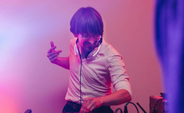 DJ Ed Steelfox Got 2 Sing